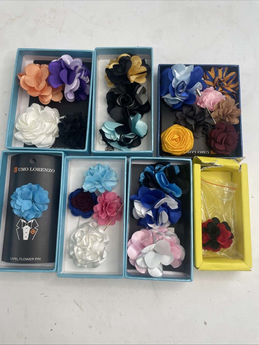 Lapel Pin Boutonnière Lot Of 23